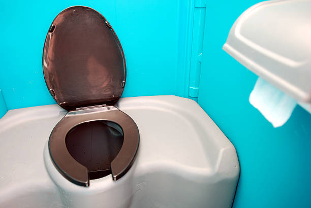Best Portable restroom trailer rental  in Seneca, MO